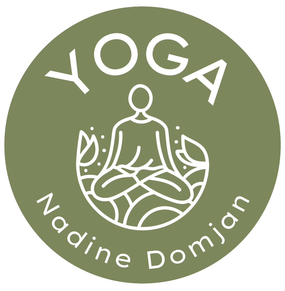 Logo-Nadine-Domjan-hex7d875c Kopf aus, Yoga an! Nadine Domjan - Yoga in Dachau, Indersdorf, Weichs und Münchner Norden